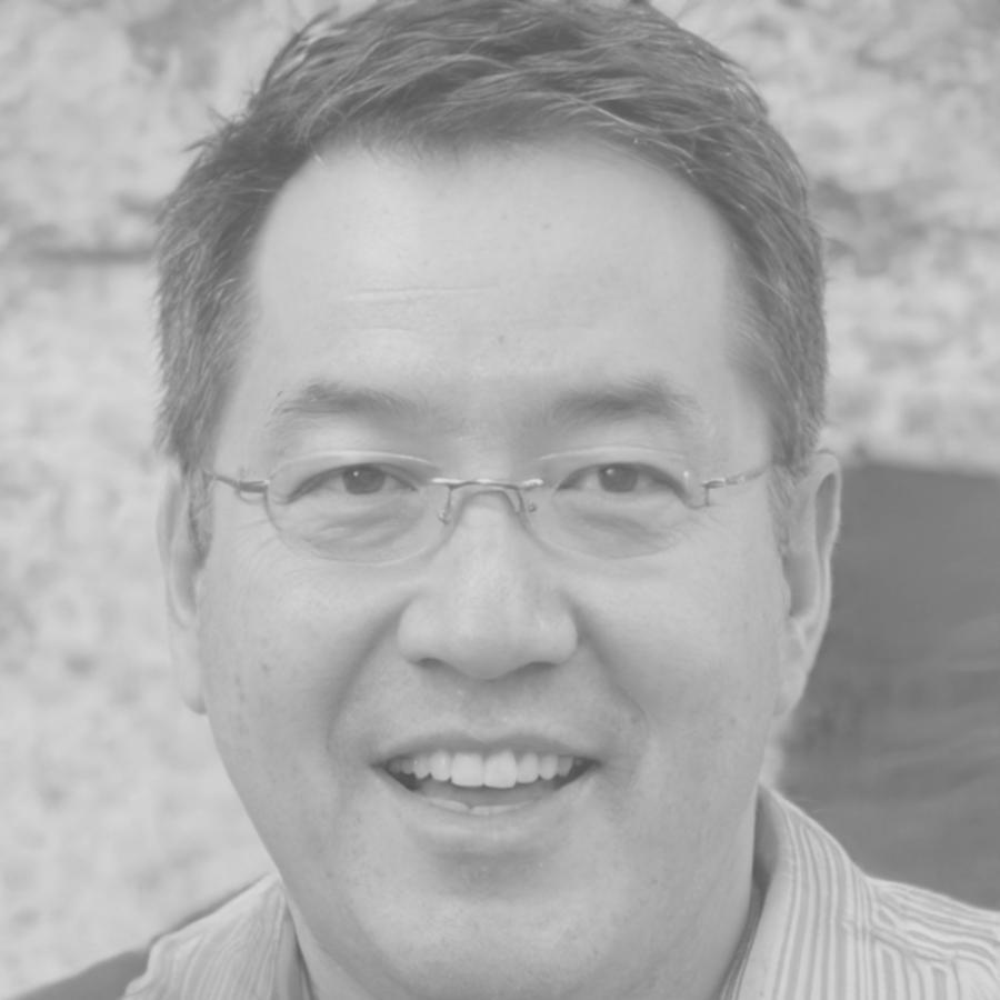 Portraitfoto von Benedikt Troschke
